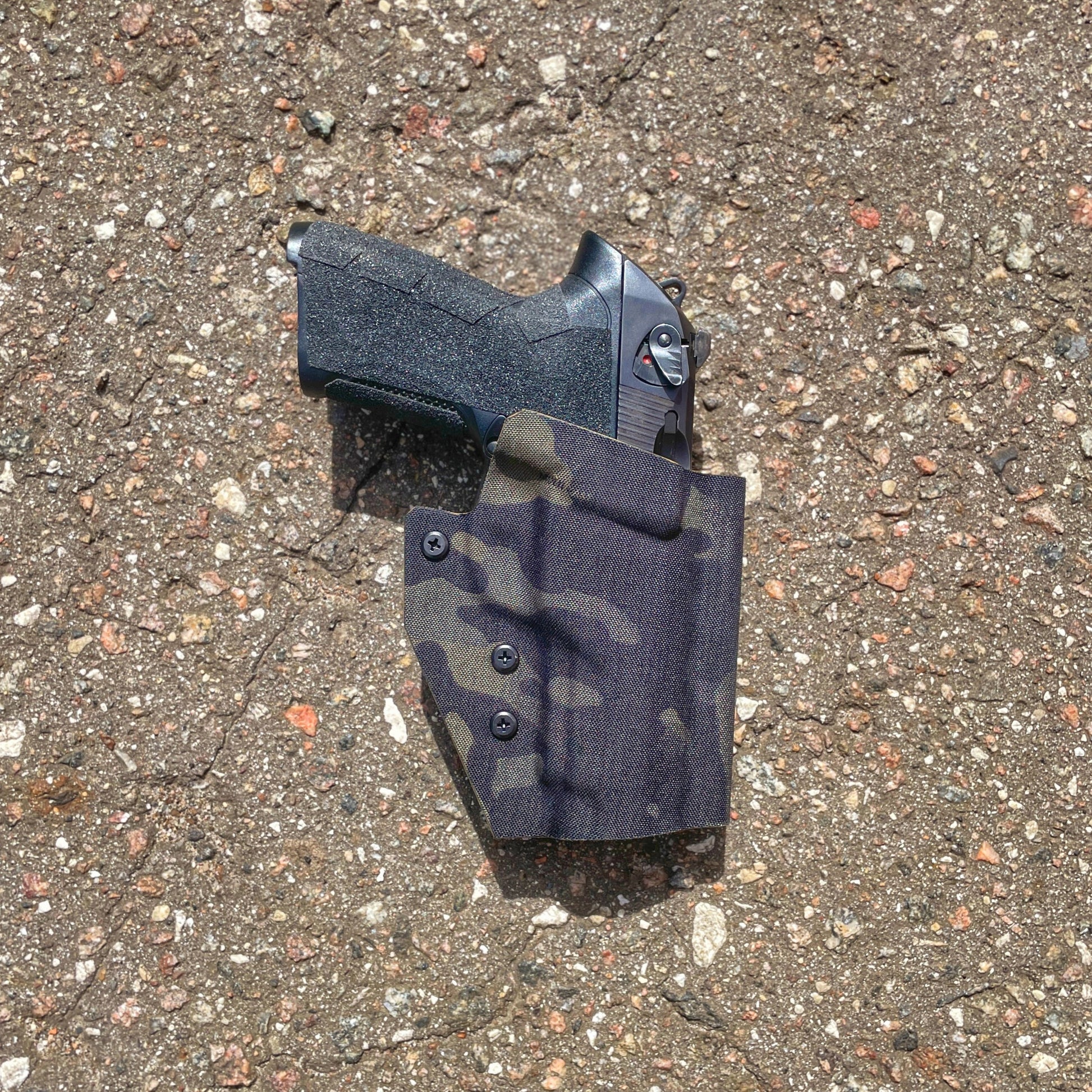 PANNELTAC KYDEX OWB MID-DROP holster for Beretta PX4 MultiCam Black camo wrap